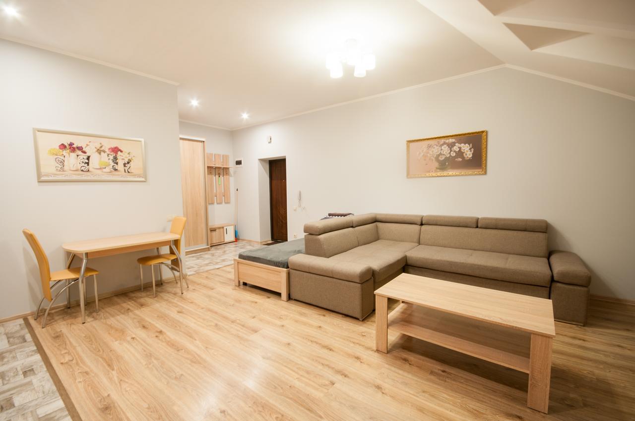 Wonderful Flat On City Center Uzhhorod Exterior foto